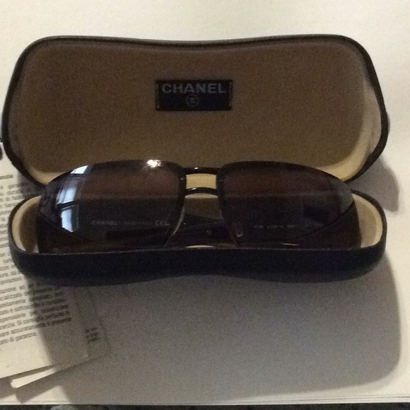 Registered CHANEL Sun Glasses 2006.